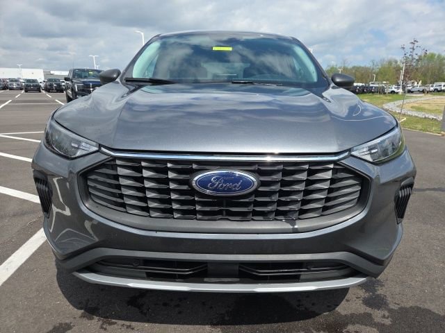 Certified 2025 Ford Escape Active image 3