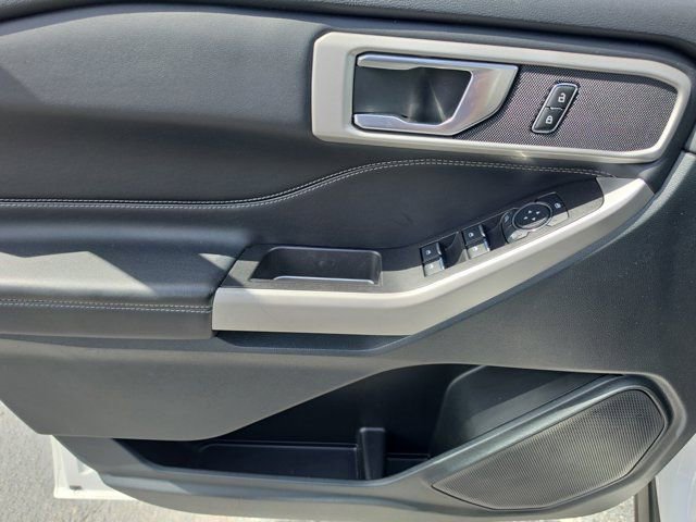 Certified 2024 Ford Explorer XLT image 17