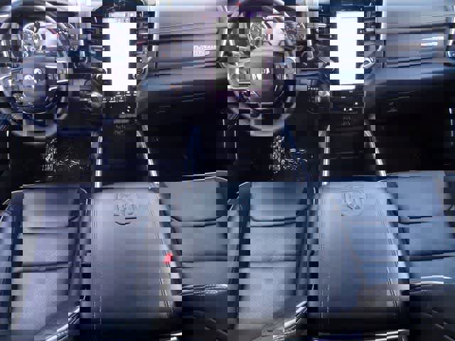 Used 2025 RAM 1500 Laramie image 12