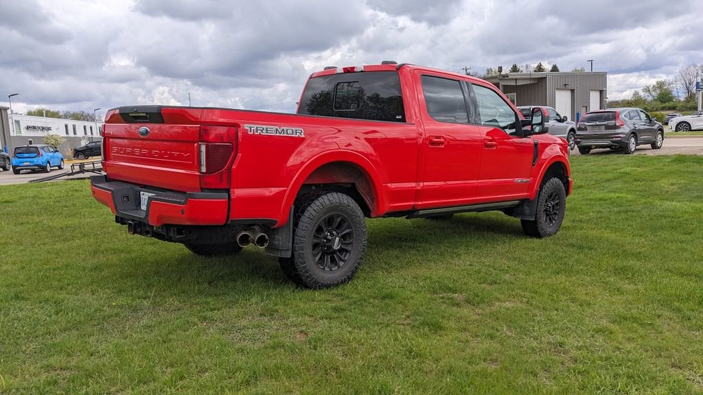 Certified 2022 Ford F350 Lariat w/ Tremor Off-Road Package AWD/4WD image 3