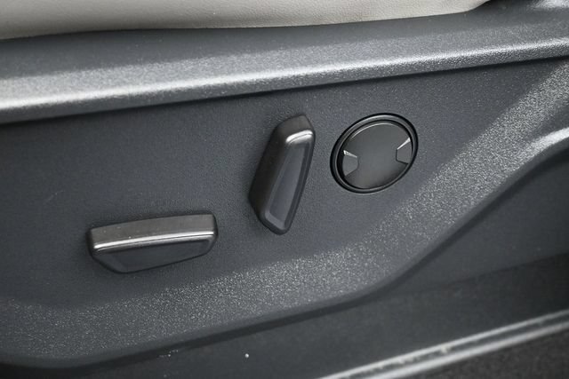 Certified 2025 Ford Expedition Active AWD/4WD image 12