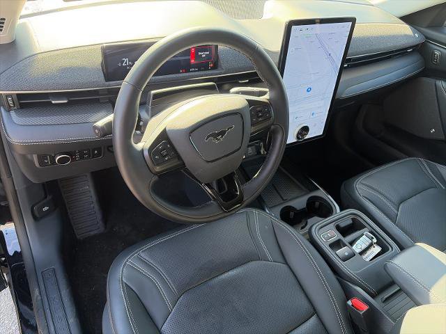 Certified 2025 Ford Mustang Mach-E Premium image 28