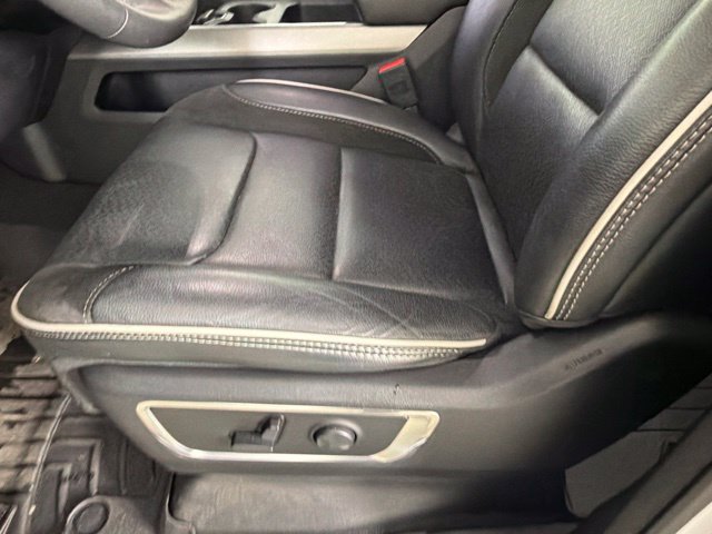 Used 2025 RAM 1500 Laramie AWD/4WD image 21