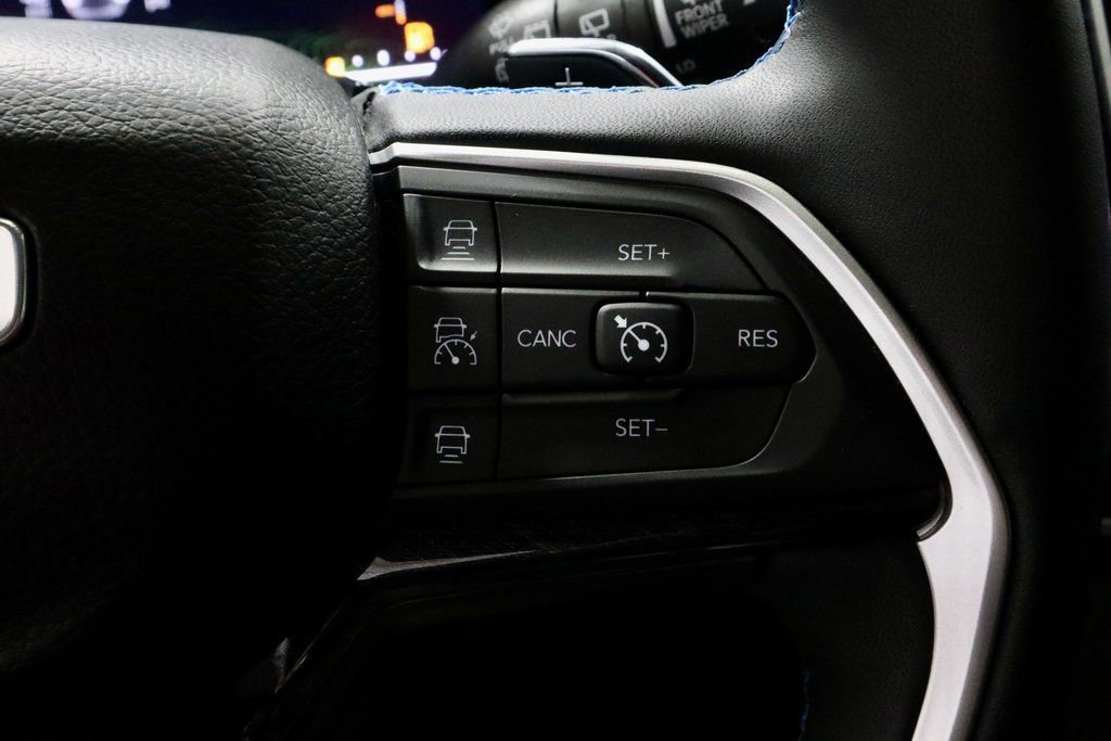 Used 2022 Jeep Grand Cherokee Trailhawk image 31