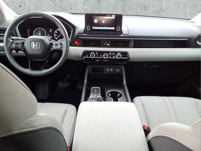 Used 2023 Honda Pilot LX image 14