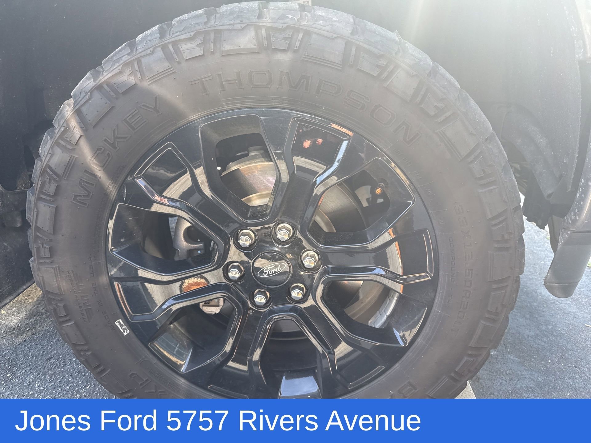 Certified 2022 Ford F150 Platinum w/ Equipment Group 701A High image 3