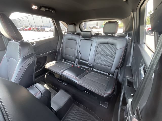 Certified 2024 Ford Escape ST-Line AWD/4WD image 22