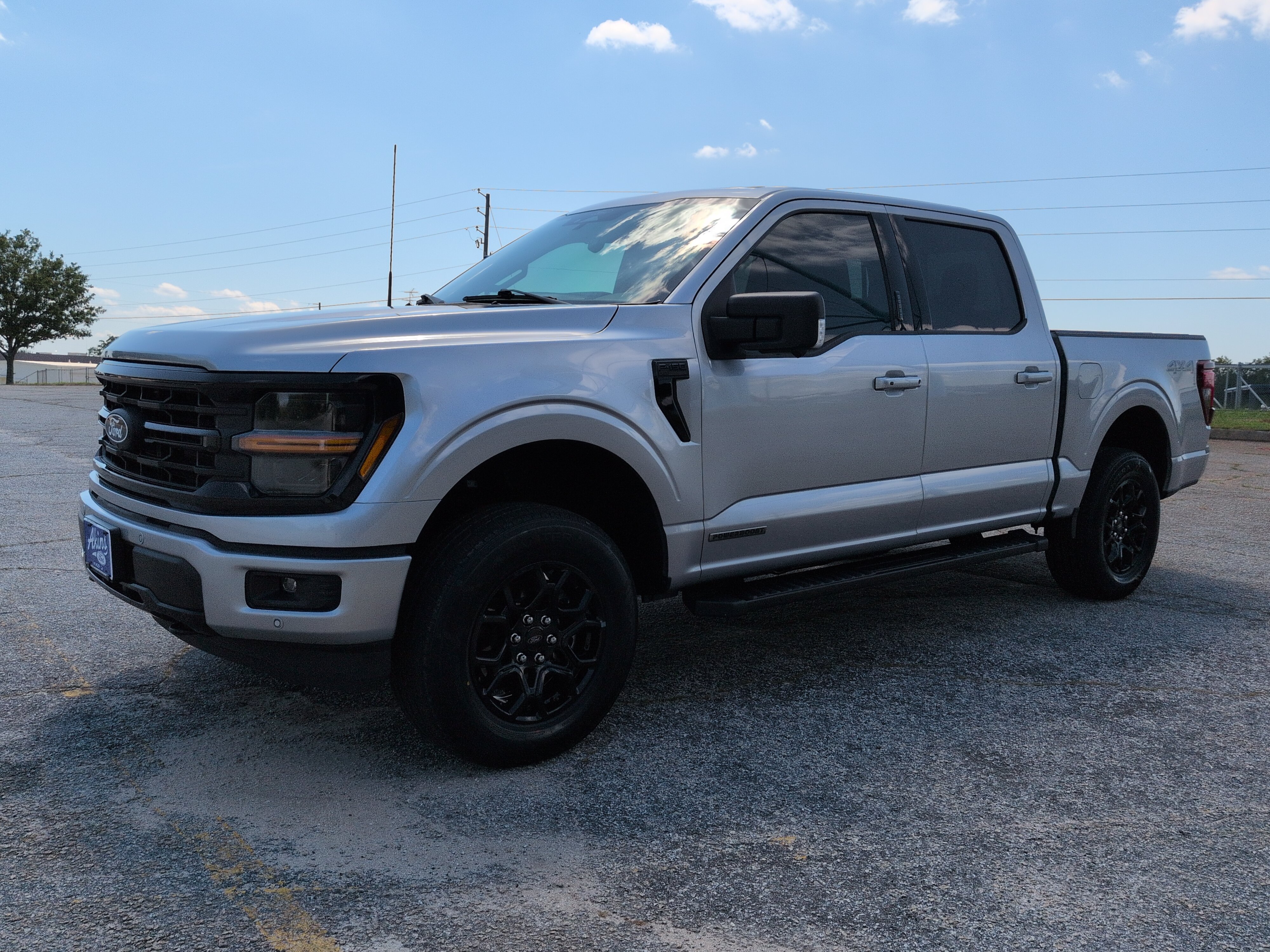 Certified 2024 Ford F150 XLT w/ Equipment Group 302A MID AWD/4WD image 6