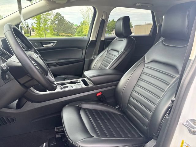 Certified 2024 Ford Edge SEL w/ Convenience Package AWD/4WD image 12