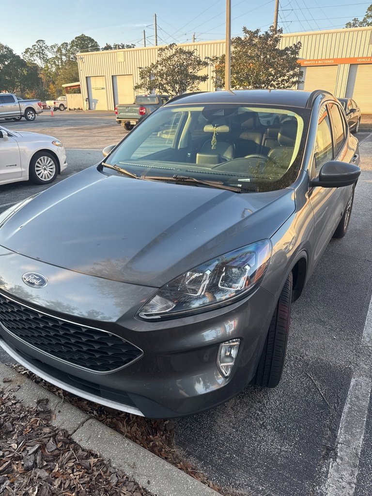 Certified 2022 Ford Escape SEL image 1