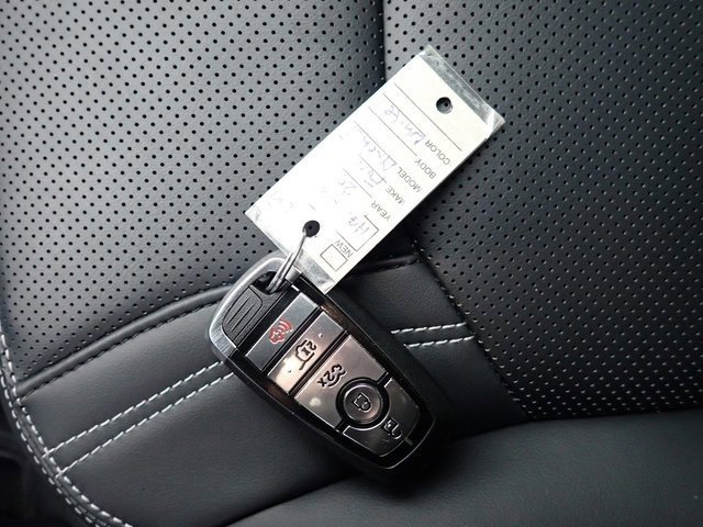 Certified 2025 Ford Mustang Mach-E Premium image 30