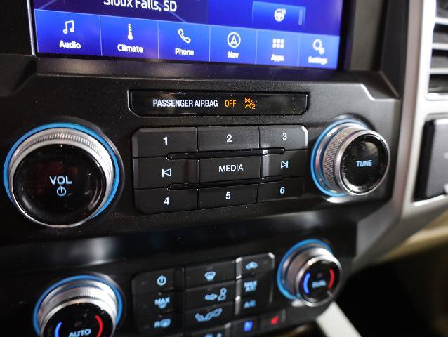 Certified 2020 Ford F150 Lariat w/ Equipment Group 502A Luxury AWD/4WD image 23