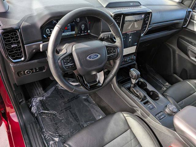 Certified 2025 Ford Ranger Lariat w/ Advanced Towing Package AWD/4WD image 2