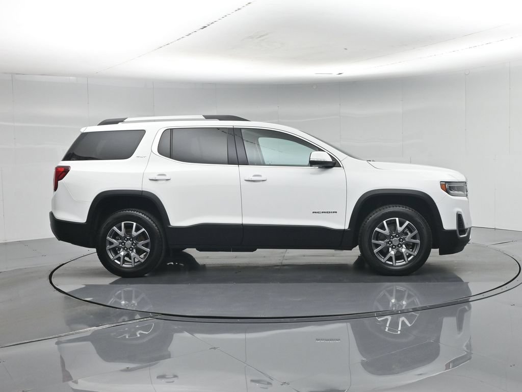 Used 2023 GMC Acadia SLT FWD image 32
