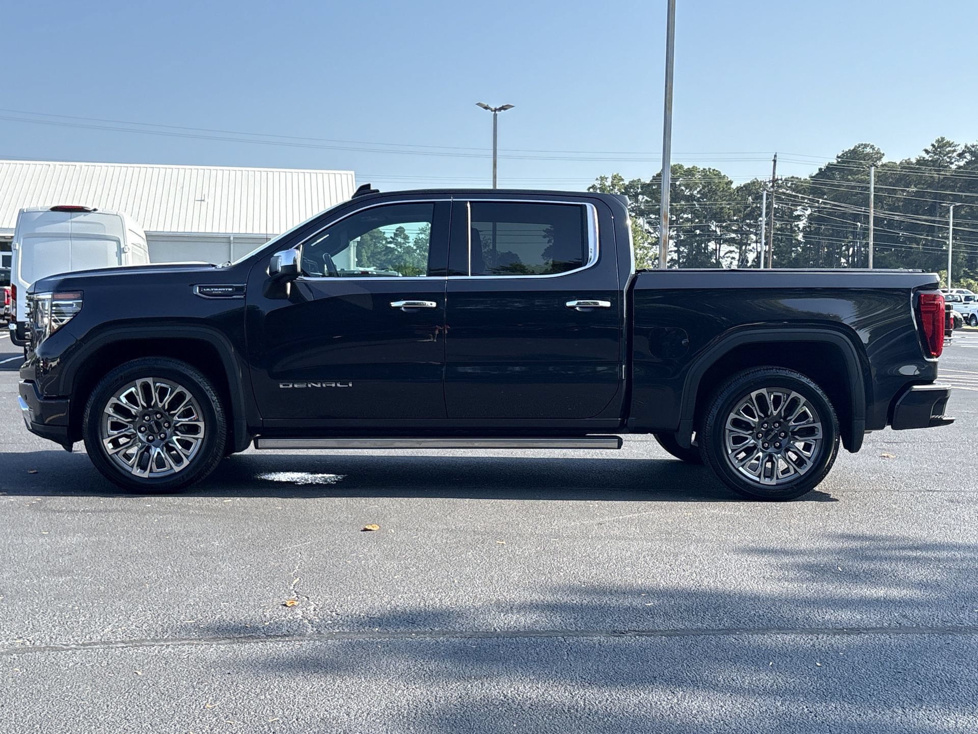 Used 2023 GMC Sierra 1500 Denali Ultimate AWD/4WD image 20