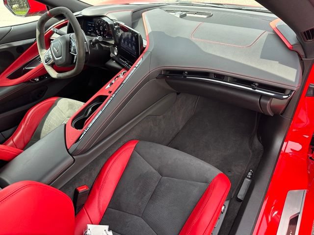 Used 2023 Chevrolet Corvette Stingray Preferred Cpe w/ Z51 Performance Package RWD image 11