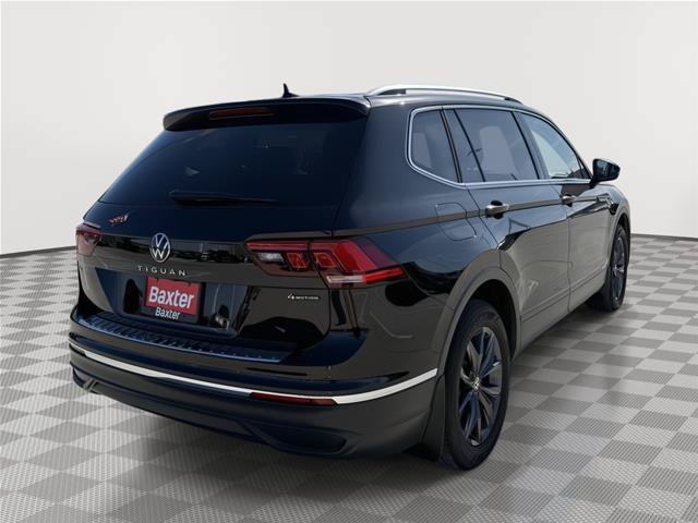 Used 2022 Volkswagen Tiguan SE AWD/4WD image 5