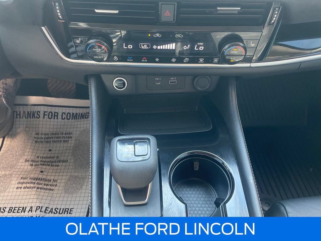 Used 2023 Nissan Rogue SL w/ SL Premium Package FWD image 13