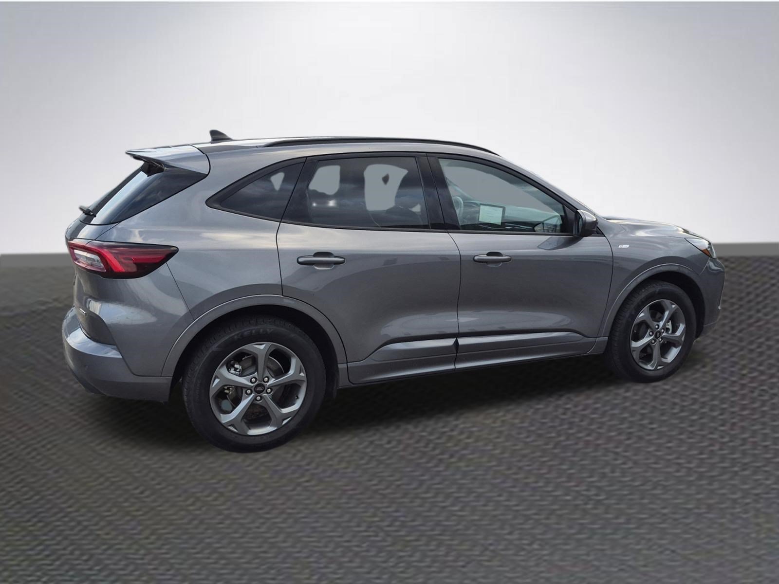 Certified 2024 Ford Escape ST-Line Select w/ Tech Pack #1 AWD/4WD image 4