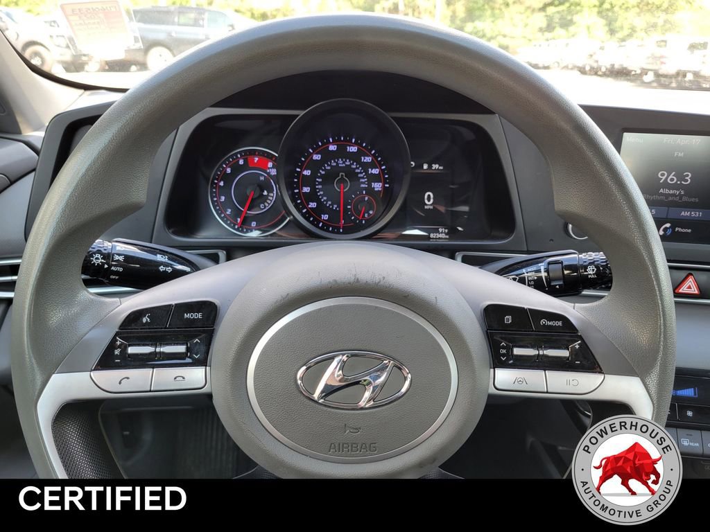 Used 2023 Hyundai Elantra SEL image 30