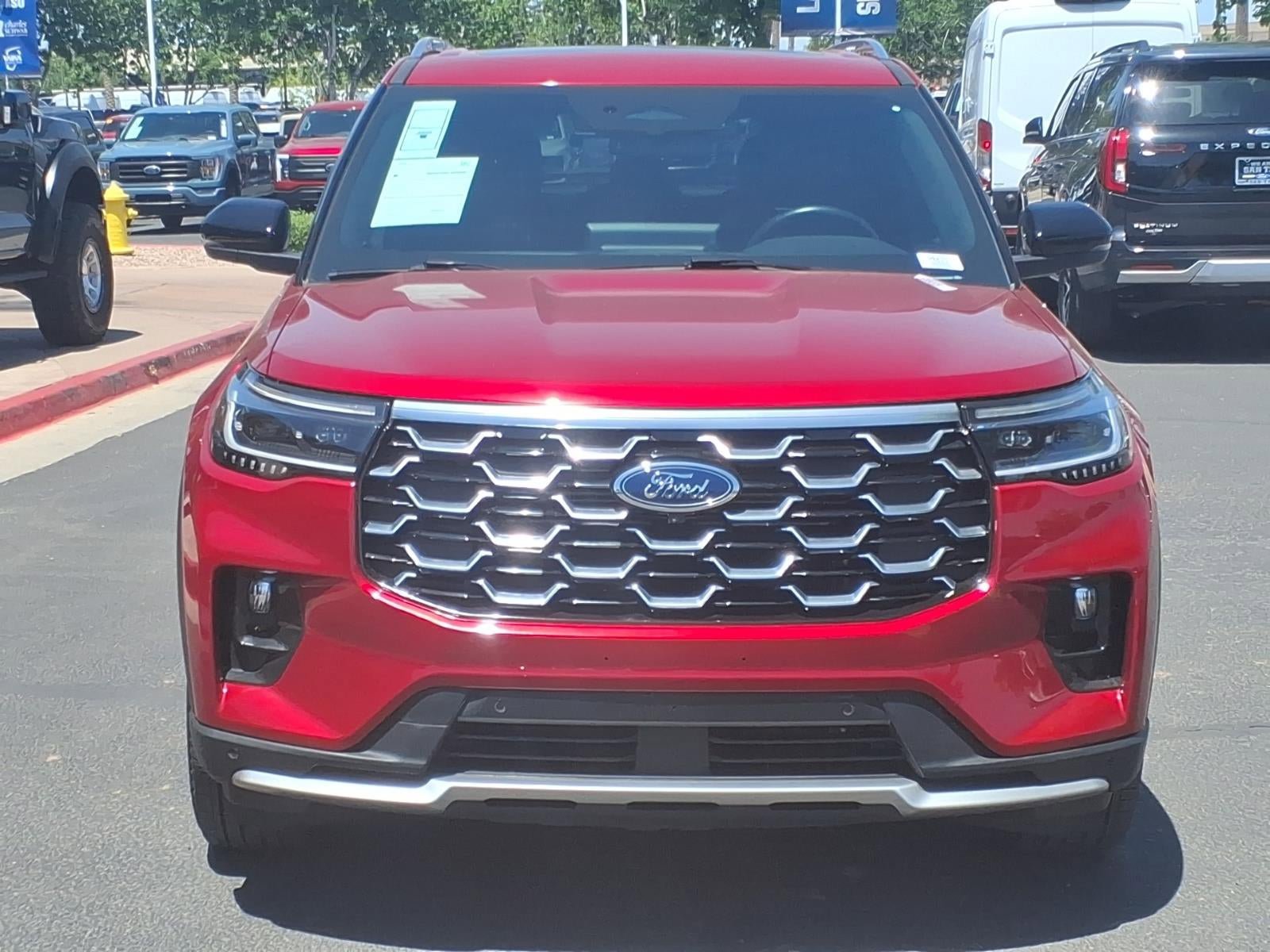 Certified 2025 Ford Explorer Platinum AWD/4WD image 2