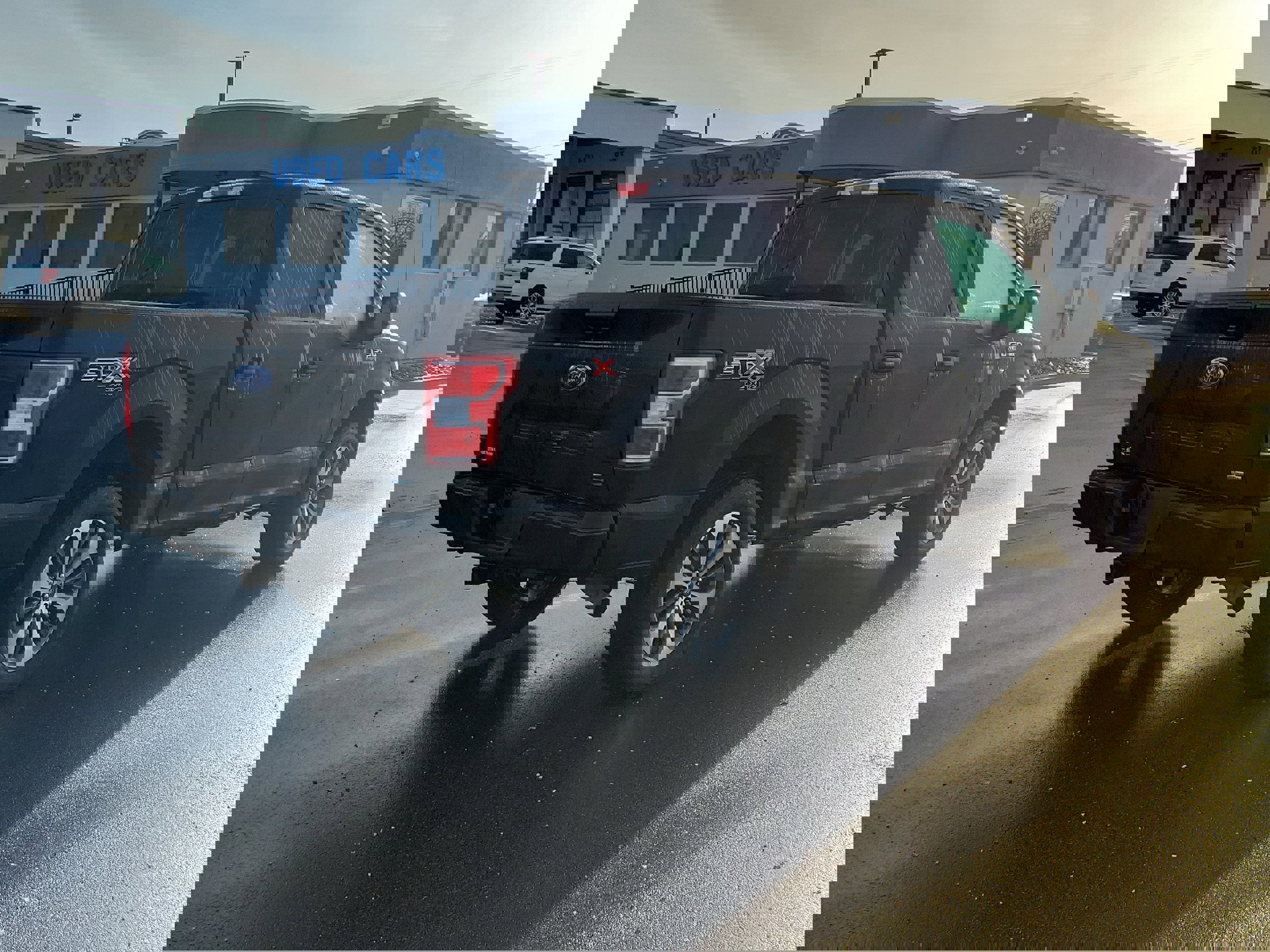 Certified 2019 Ford F150 XL w/ Equipment Group 101A Mid image 3