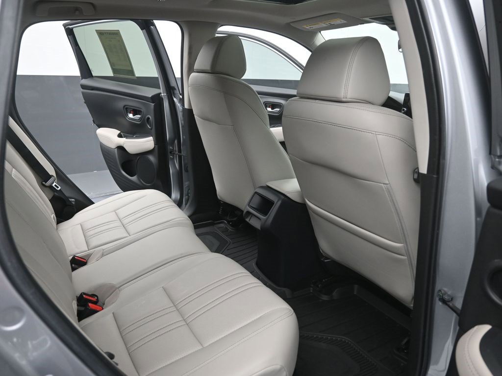 Used 2024 Honda HR-V EX-L image 10