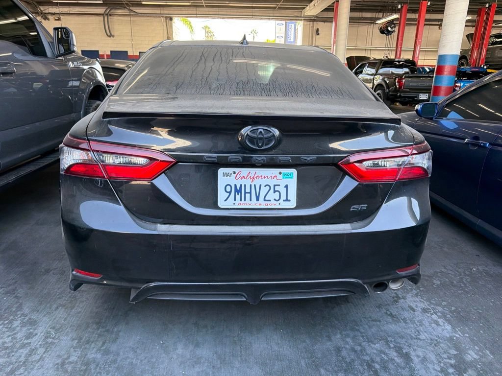 Used 2024 Toyota Camry SE w/ Blackout Package (TMS) FWD image 3