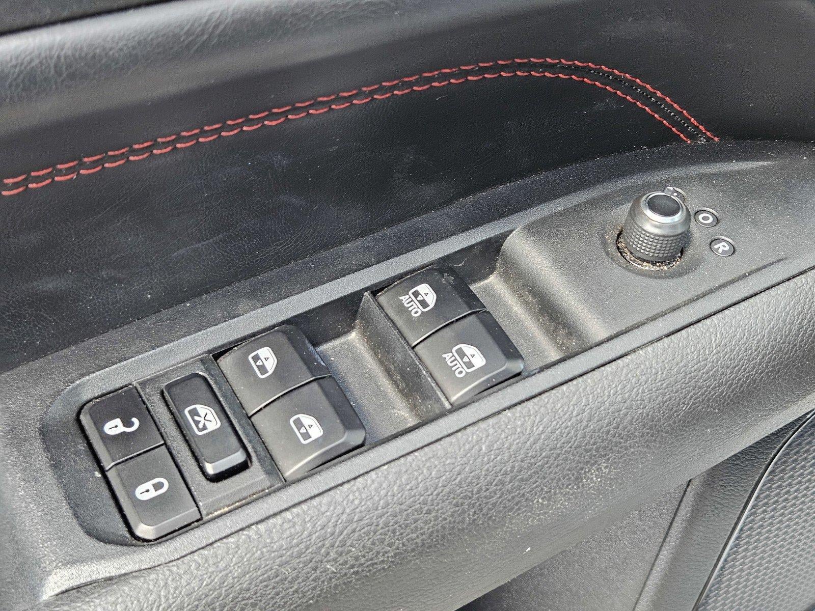 Used 2023 Jeep Compass Trailhawk AWD/4WD image 14