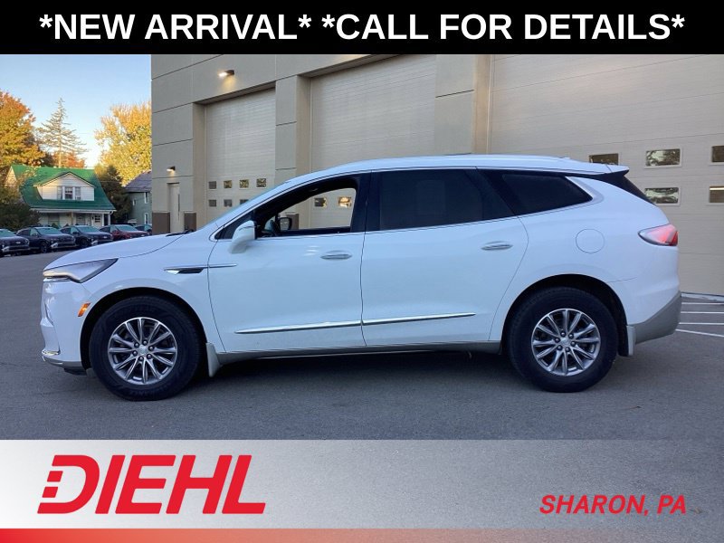 Used 2022 Buick Enclave Essence FWD image 4