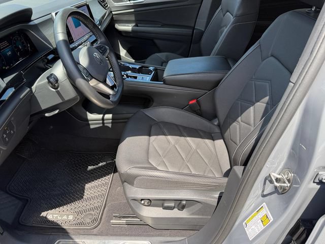 Used 2024 Volkswagen Atlas Cross Sport SE AWD/4WD image 11