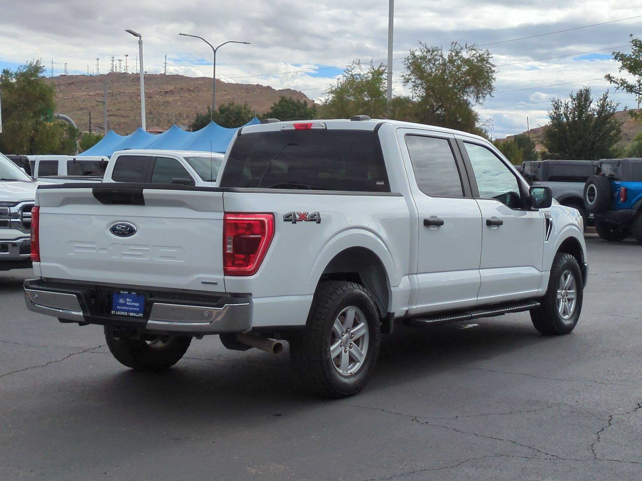 Certified 2022 Ford F150 XLT w/ Trailer Tow Package AWD/4WD image 4