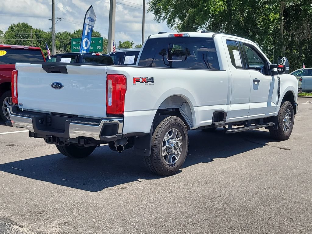 Certified 2025 Ford F350 XLT w/ FX4 Off-Road Package AWD/4WD image 4