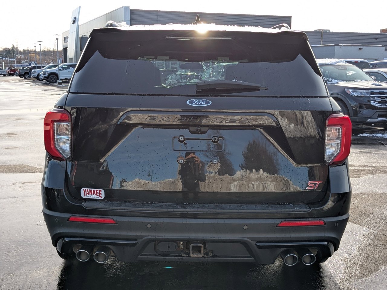 Certified 2020 Ford Explorer ST w/ Premium Technology Package image 5