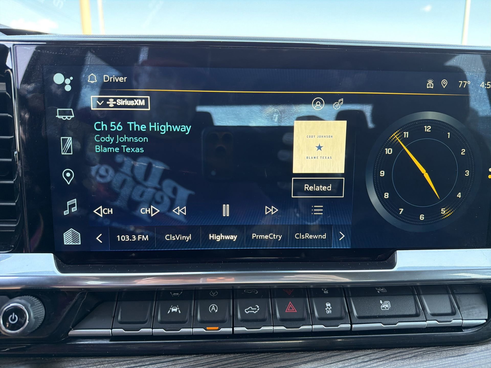 Used 2024 Chevrolet Silverado 1500 LT image 12