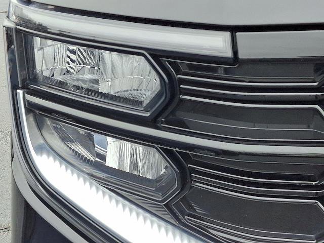 Certified 2025 Ford Expedition Max Platinum image 28