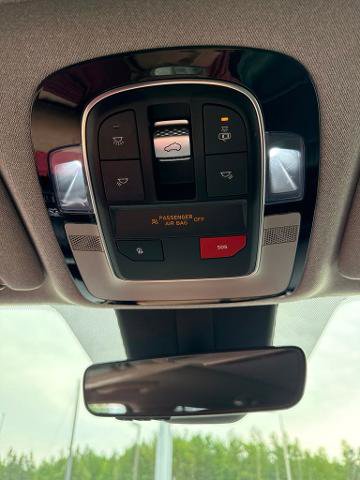 Used 2022 Hyundai Santa Fe Limited w/ Cargo Package AWD/4WD image 19