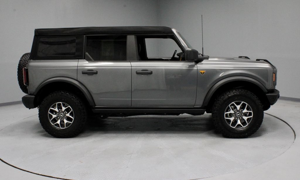 Certified 2024 Ford Bronco Badlands AWD/4WD image 6