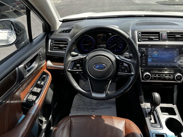 Used 2019 Subaru Outback 3.6R Touring AWD/4WD image 14