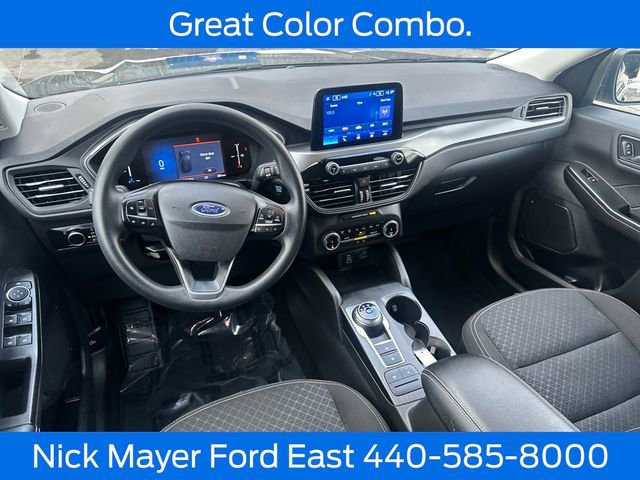 Certified 2025 Ford Escape Active AWD/4WD image 24