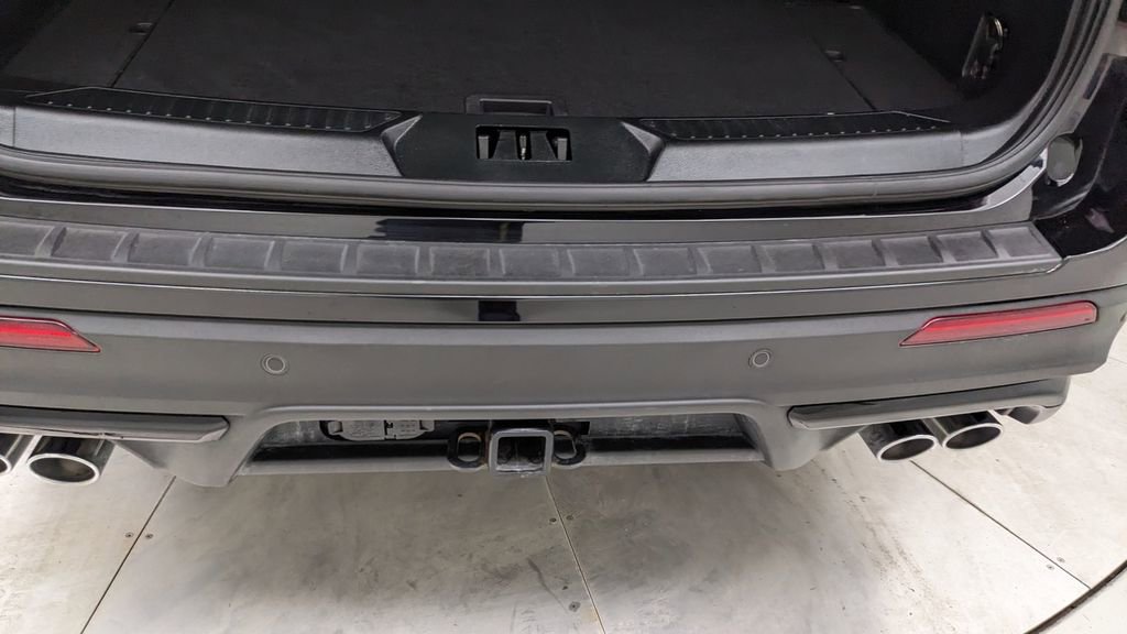 Certified 2022 Ford Explorer ST image 6