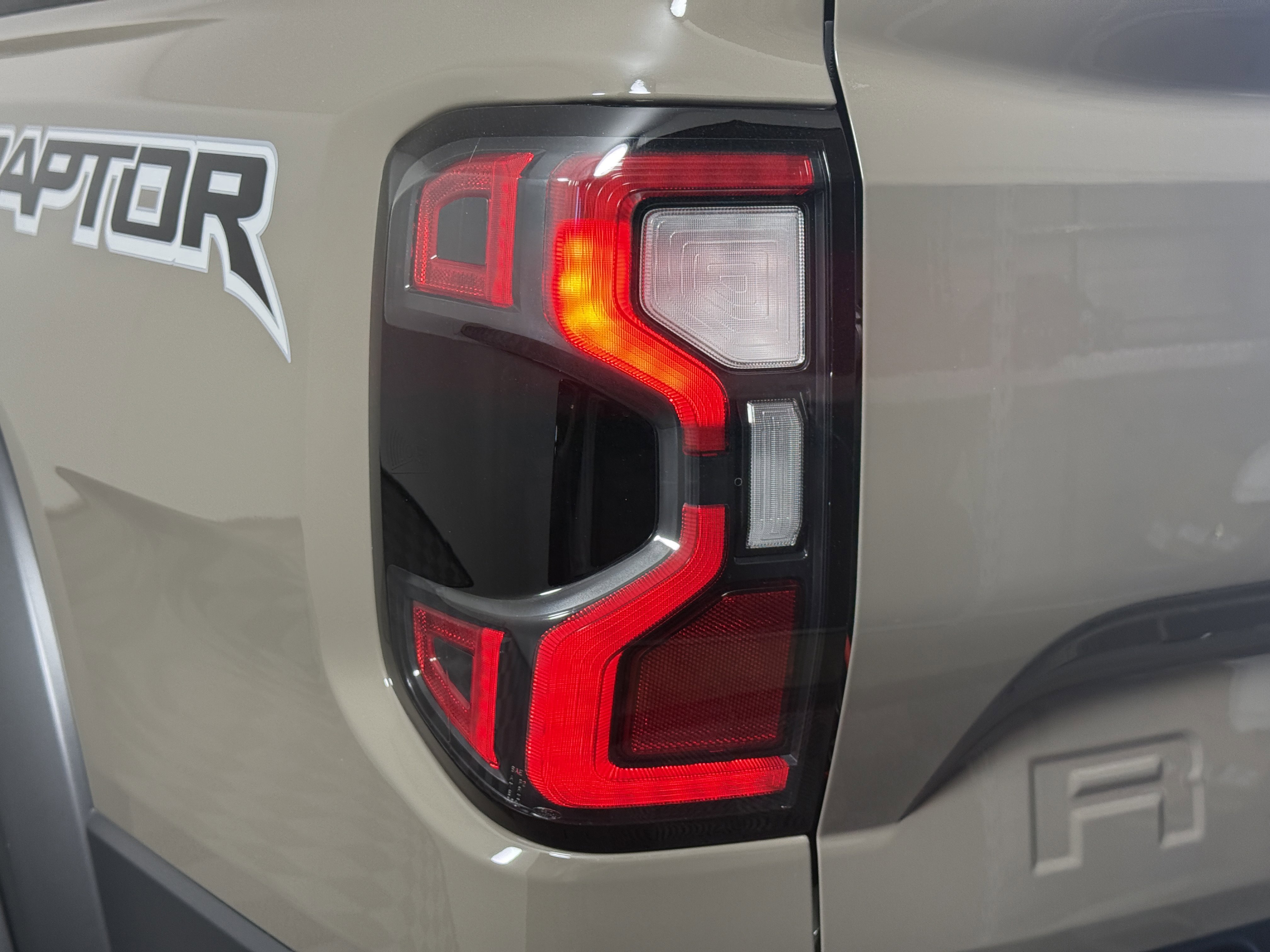 Certified 2025 Ford Ranger Raptor AWD/4WD image 8