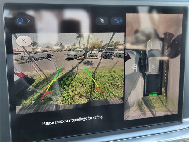 Certified 2025 Ford F250 Lariat w/ Chrome Package image 27