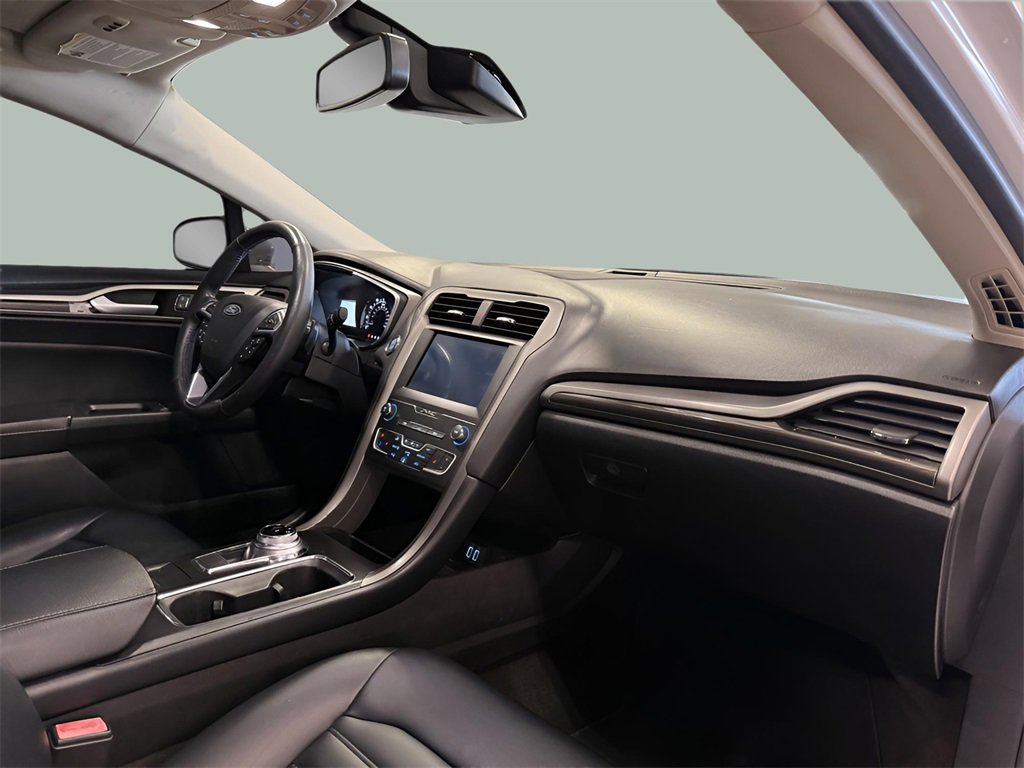 Certified 2019 Ford Fusion SEL image 26