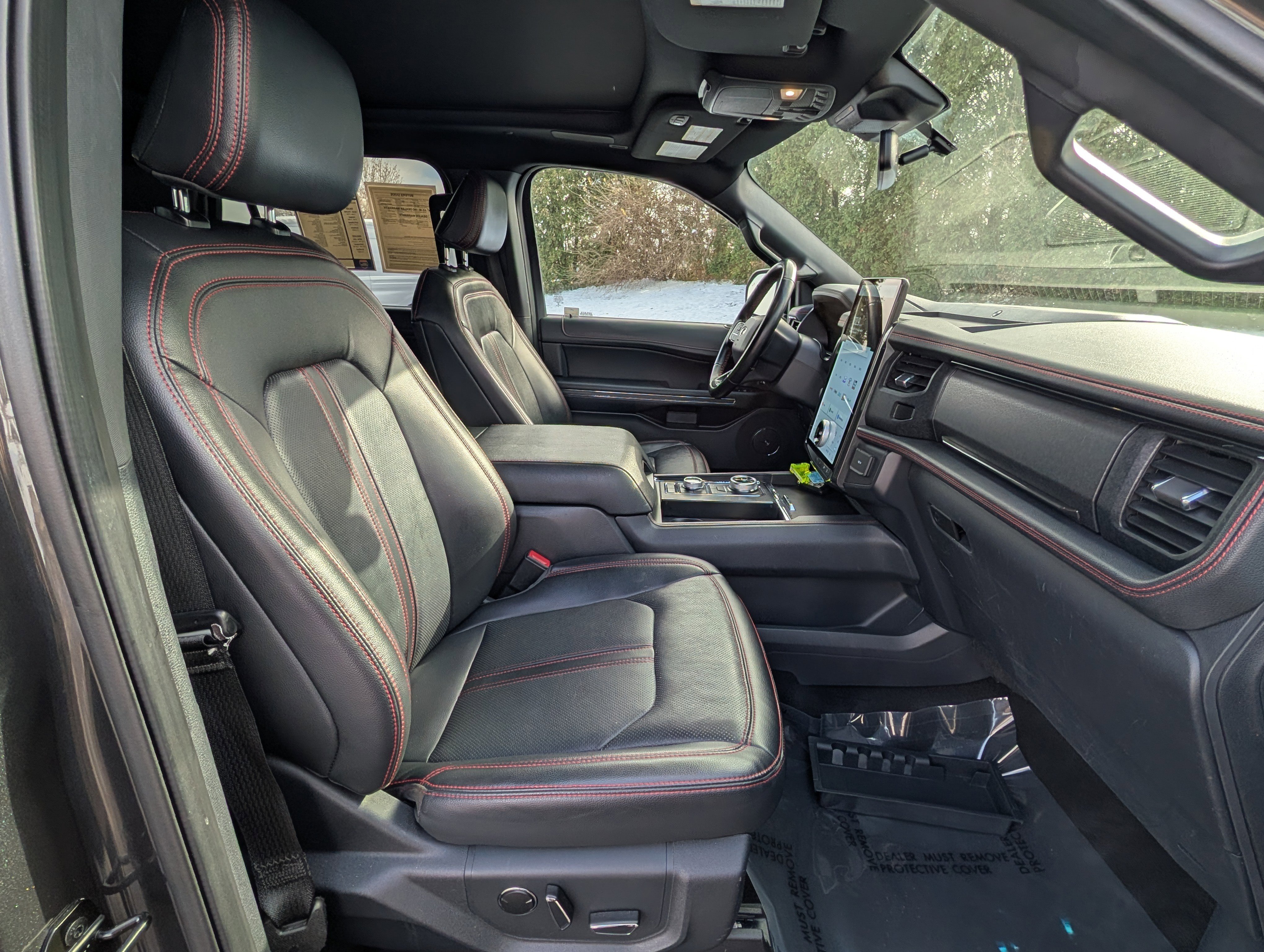 Certified 2022 Ford Expedition Limited image 12