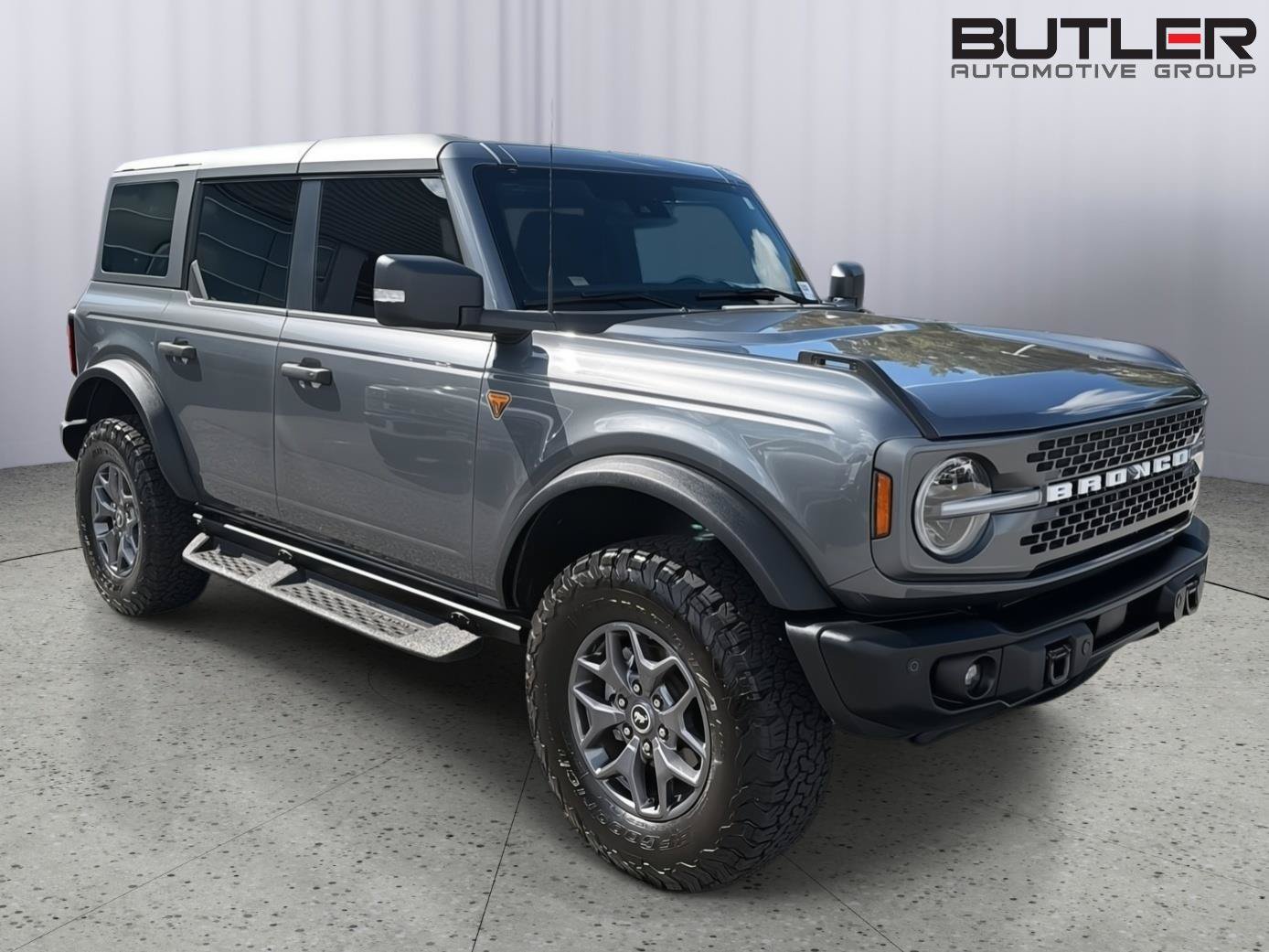 Certified 2025 Ford Bronco Badlands AWD/4WD image 8