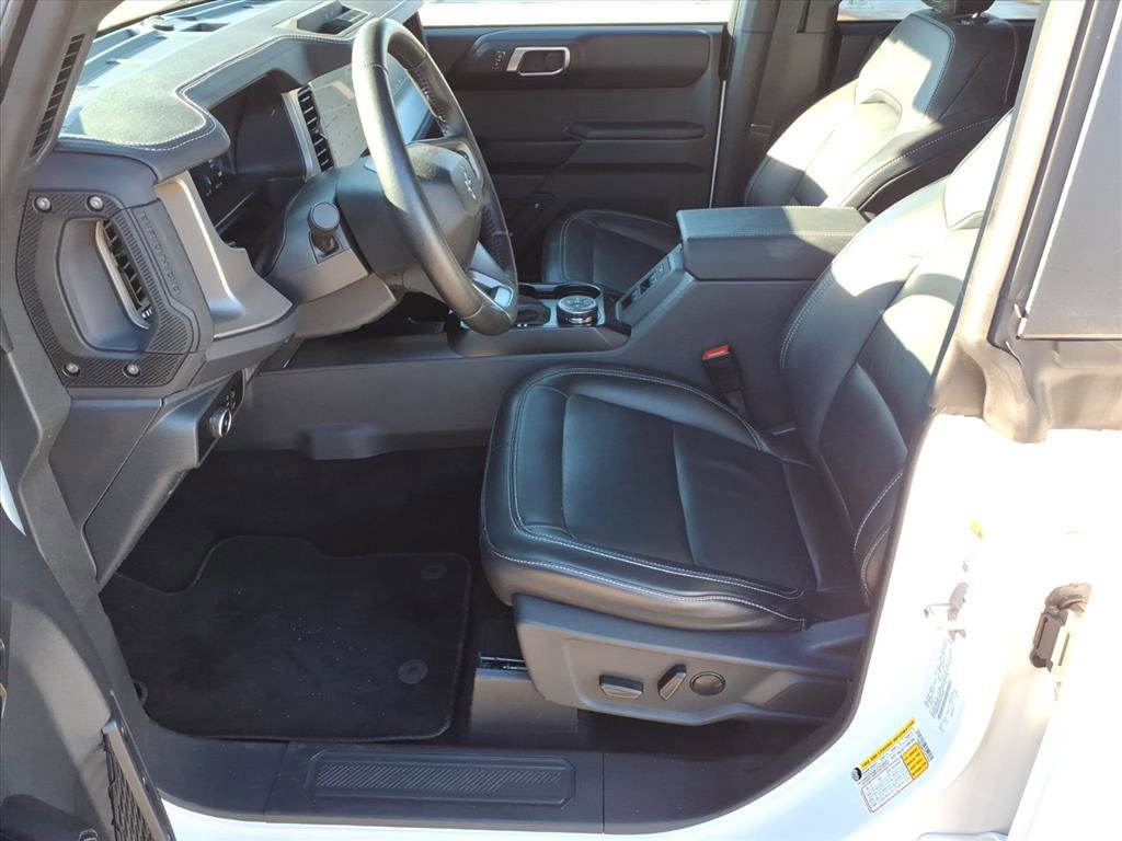 Certified 2025 Ford Bronco Outer Banks image 5
