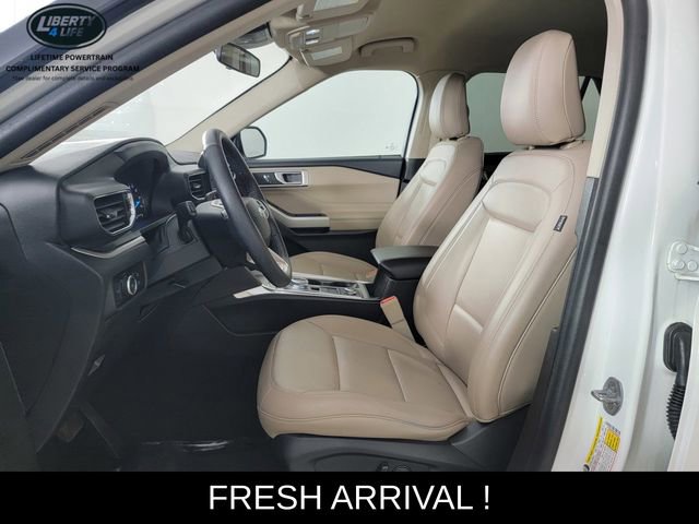 Certified 2023 Ford Explorer XLT w/ Equipment Group 202A AWD/4WD image 13
