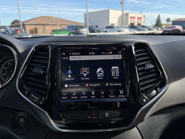 Used 2022 Jeep Cherokee Limited w/ Elite Package AWD/4WD image 19