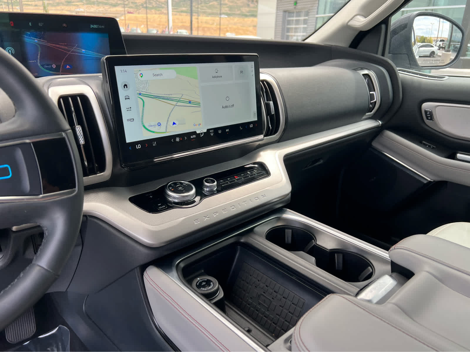 Certified 2025 Ford Expedition Active AWD/4WD image 37